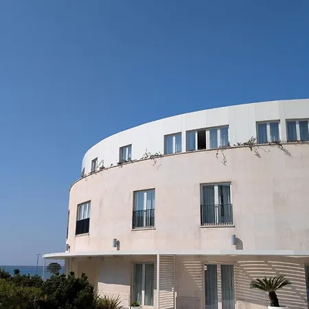 Lumare Seafront Penthouse 公寓 *