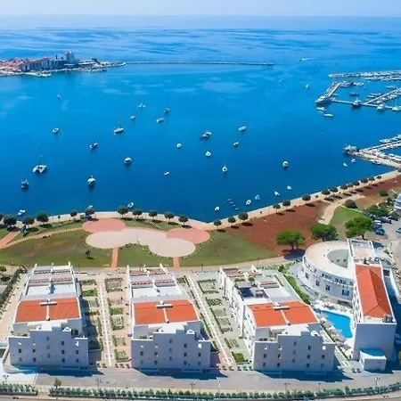 公寓 Lumare Seafront Penthouse