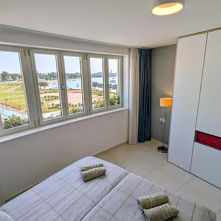 Apartmán Lumare Seafront Penthouse