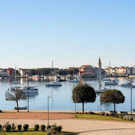 Lumare Seafront Penthouse * Umag